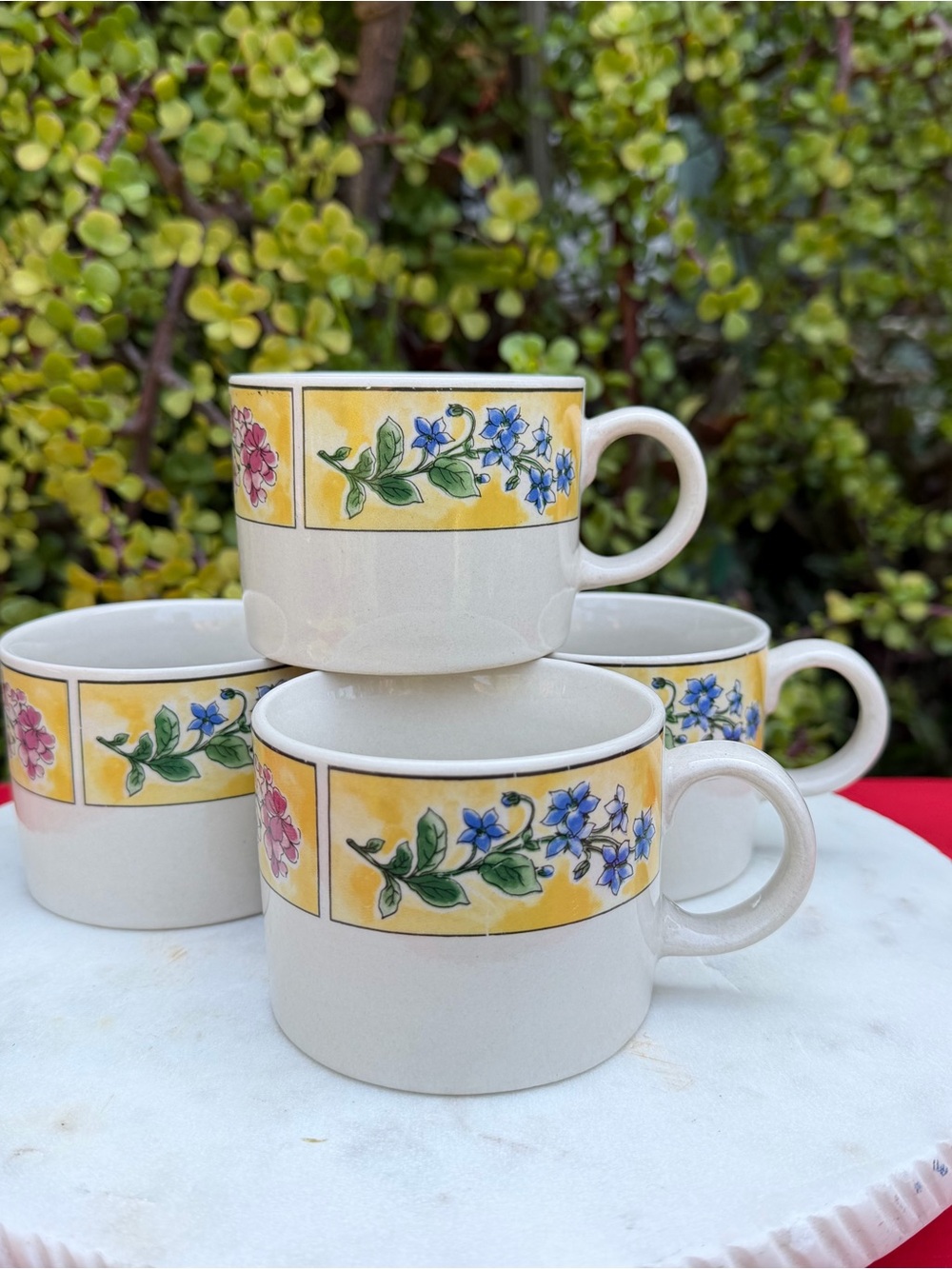 Floral Band Ceramic Mug - Yellow & Blue Pattern (Set of 4) Majesticware